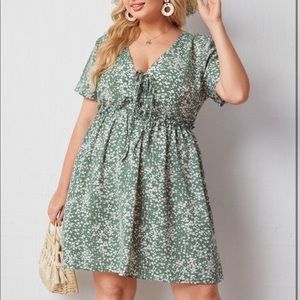 SHEIN Plus Ditsy Floral Lace Up Front Dress